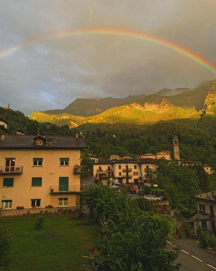 La Mansarda Di Casa Vacanze La Vite Bordogna ภายนอก รูปภาพ